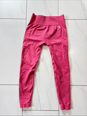 Gymshark Vital Pink leggings size medium 
Excellent condition, like new!